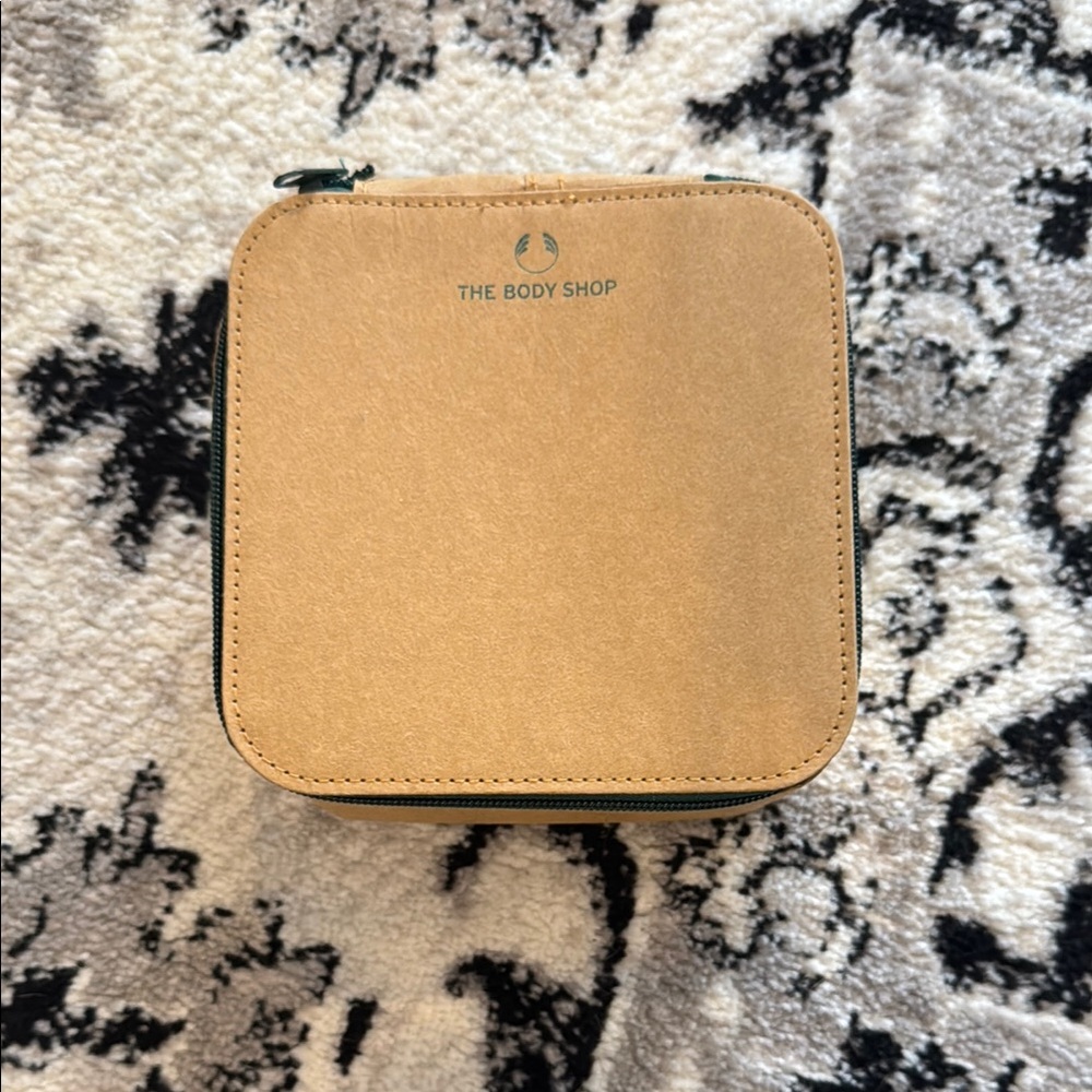 The Body Shop Tan Cosmetic Case